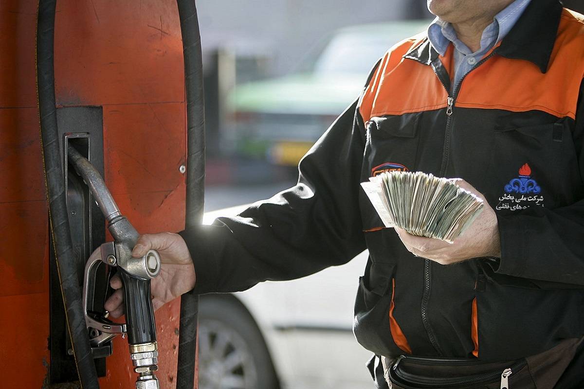 خبر جدید درباره کارت بنزین|جزئیات کارت سوخت اضطراری