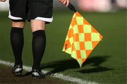 درگیری شدید کمک داور لیگ برتری با ممبینی در کلاس داوری + جزئیات

