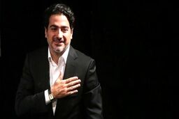 غافلگیری و سلام و علیک همایون شجریان با مجسمه مهران مدیری