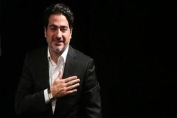 تصویری ناب و دیده نشده از همایون شجریان در روزهای بیماری پدر 