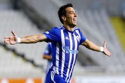 (عکس) ستاره اروپایی تراکتور وارد تبریز شد