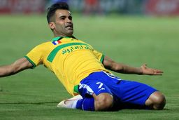 چراغ سبز آقای گل لیگ به سرخپوشان با قلب قرمز! + پست اینستاگرام

