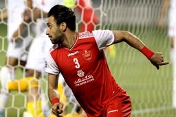 اقدام معنی‌دار مدافع ملی‌پوش سرخ‌ها/ شجاع از واتس‌اپ پرسپولیسی‌ها LEFT داد!