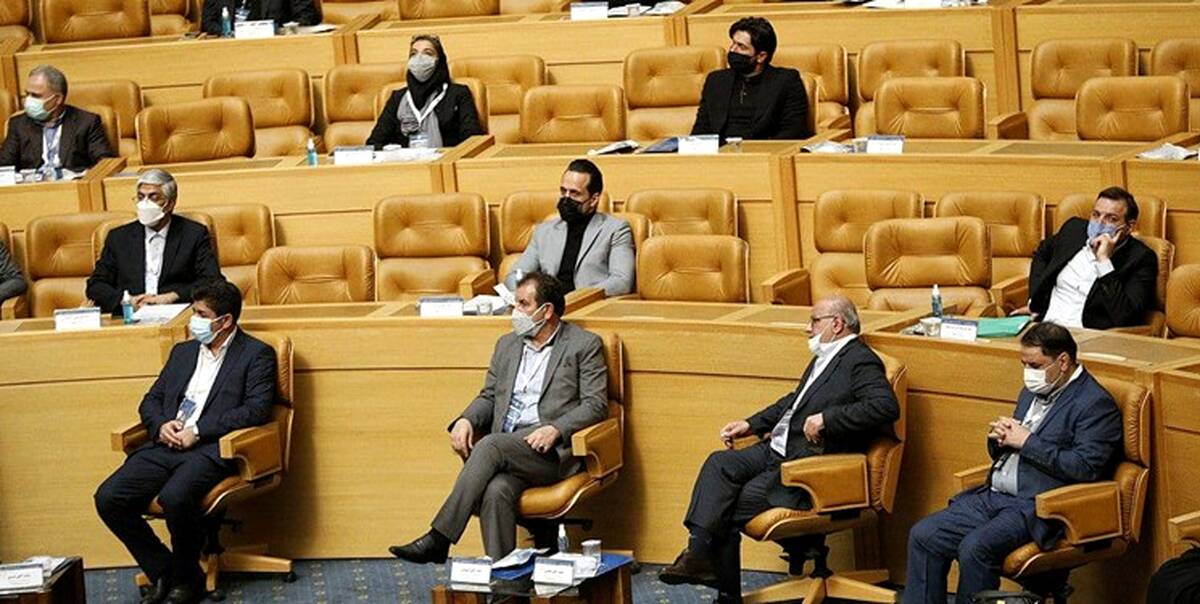 فدراسیون فوتبال یک آدم بزرگ می خواهد