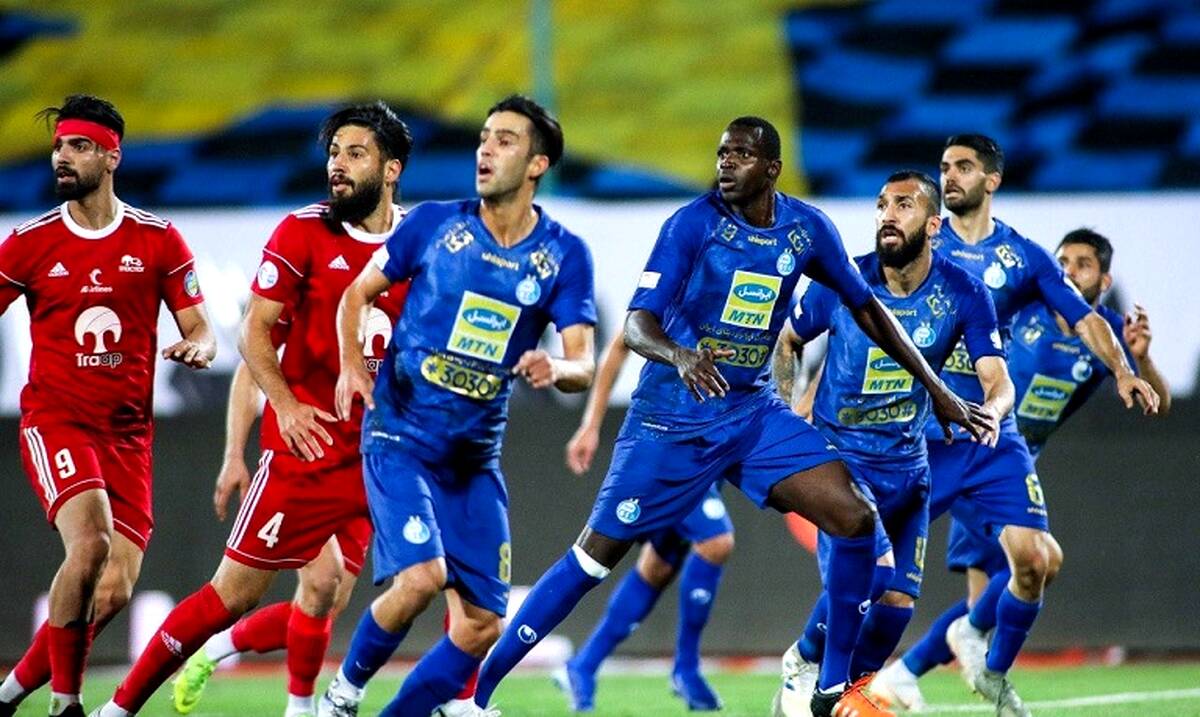 درگیری مربی و بازیکن استقلال بعد از تعویض! + جزئیات