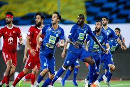 درگیری مربی و بازیکن استقلال بعد از تعویض! + جزئیات