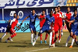 درگیری شدید در پایان بازی گل گهر و تراکتور+فیلم