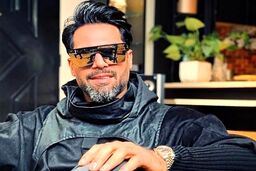 کنایه امیرحسین صادقی به کنعانی‌زادگان: عقده‌های شهرنشینی‌ات را با تیم استقلال باز کردی و تهران را دیدی!