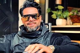 کنایه امیرحسین صادقی به کنعانی‌زادگان: عقده‌های شهرنشینی‌ات را با تیم استقلال باز کردی و تهران را دیدی!