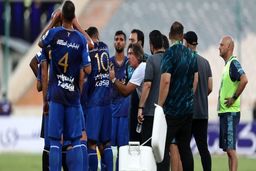 پیشکسوت استقلال:تیم هنوز ضعف هایی دارد