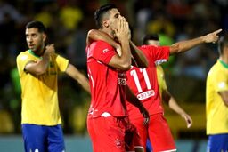 فحاشی و هتاکی آبادانی ها به بازیکنان پرسپولیس!
