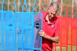 کربکندی: کی روش شناخت خوبی از همگروه های ایران دارد