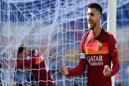 رم با سه گل جای یوونتوس را گرفت