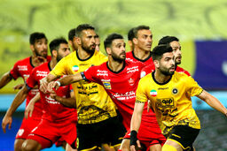در فوتبال ایران چه خبر است؟/ بررسی قهرمانی پرسپولیس و سپاهان