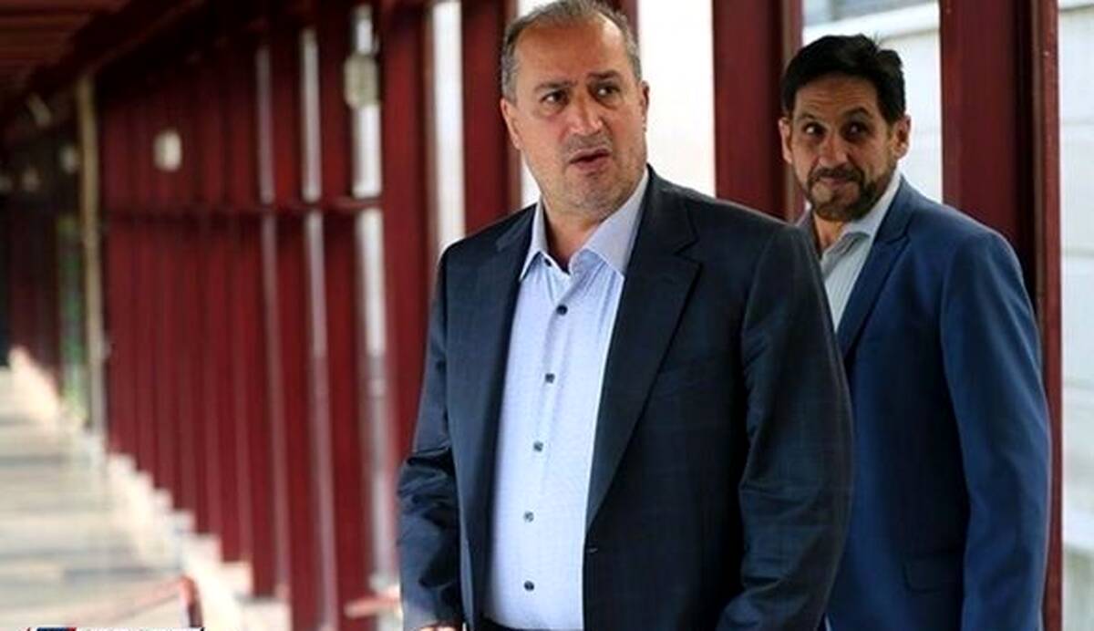 قاضی‌زاده هاشمی: تاج نه، وزیر را به خاطر ویلموتس به مجلس می‌کشیم!

