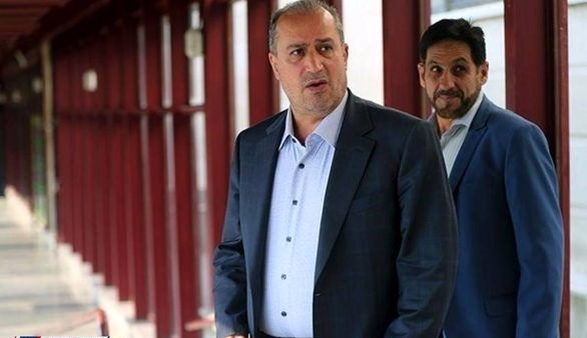 قاضی‌زاده هاشمی: تاج نه، وزیر را به خاطر ویلموتس به مجلس می‌کشیم!

