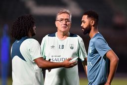 سرمربی الاهلی هم  به درد برانکو دچار شد!

