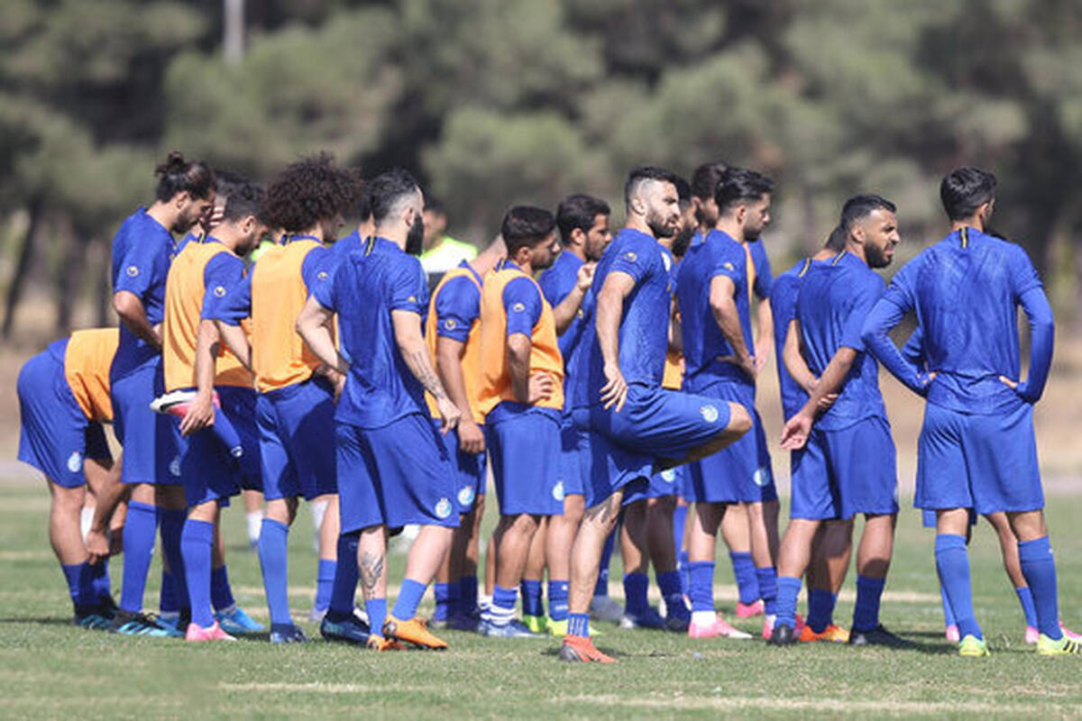 تایید قرارداد ۱۰ میلیاردی چند بازیکن در باشگاه استقلال
