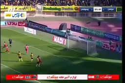 فیلم ضربه پنالتی و گل اول پرسپولیس به سپاهان