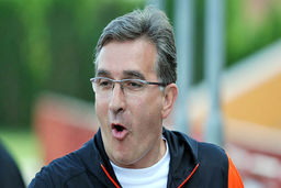 واکنش طنزآلود به بازگشت برانکو / فتحعلی شاه: آقای تاج، اگه لازمه موقع قرارداد بستن کنارت باشم! + عکس

