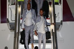 نیمار و یاران به عنوان آخرین تیم به قطر رسیدند|عکس