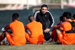 نکونام در آستانه مربیگری در اسپانیا + عکس

