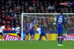 چرا منچسترسیتی از صدرنشینان سرخ عقب افتاد؟