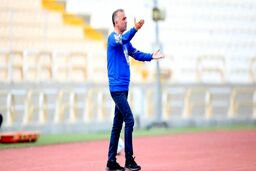 فراز کمالوند بعد از  ۵ سال به آبادان بازگشت و سرمربی نفت شد