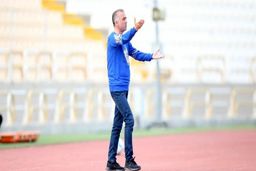 فراز کمالوند بعد از  ۵ سال به آبادان بازگشت و سرمربی نفت شد