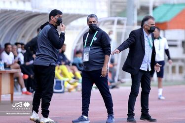 دیدار استقلال فجر سپاسی