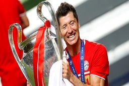 تاجگذاری لوا در یوفا