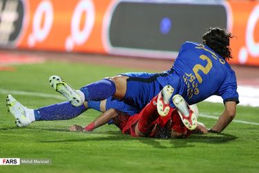 دربی 95،شکست استقلال مقابل پرسپولیس