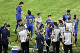 بازیکنان استقلال: برای بازی با تراکتور آماده نیستیم

