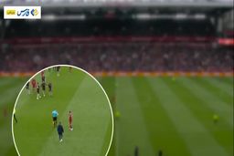 فیلم بازیکن لیورپول از کمک داور کتک خورد!