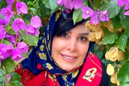 فلور جواب منتقدان را داد