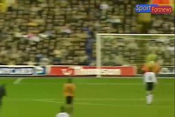 مرور بازی پرگل تاتنهام و ولوز با هت‌تریک کین در سال 2003