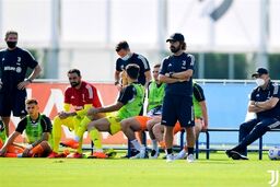 یوونتوس با پیرلو اولین بازی‌اش را برد