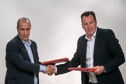 اسناد تازه از گرانفروشی ویلموتس در تهران / کلاه گشادی که سر فدراسیون رفت

