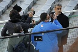کنایه سنگین منصوری: به عزیزی خادم بابت انتخابش در فوتسال تسلیت می‌گویم

