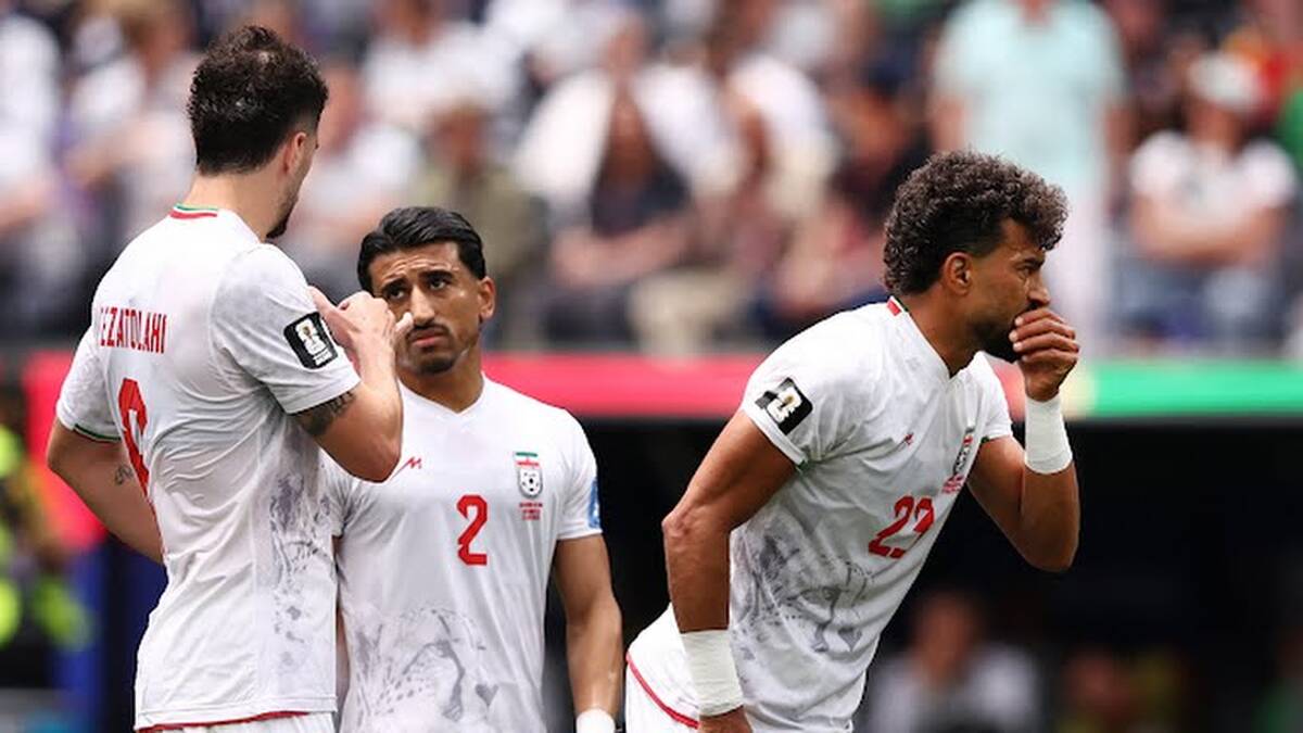 فشار بچه های ایران روی دروازه بلژیک و شوت عزت الهی که کورتوا مهار کرد