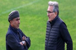 برانکو به خاطر سبک دفاعی و مهاجم سپاهان زیر بار انتقاد