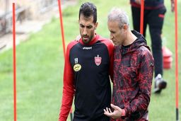 عکس|حضور پروین و خوردبین در تمرین پرسپولیس