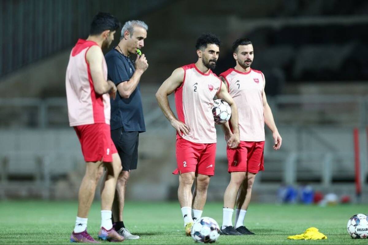 اولین ترکیب پرسپولیس برای شروع لیگ برتر 23