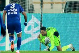 عکس‌ دیده نشده از رشید مظاهری در حال مداوا+عکس