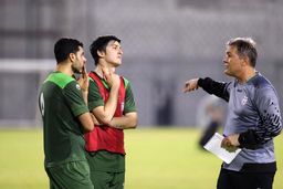 هشدار به ایران قبل از بازی با لبنان و سوریه؛ "خودت را جمع کن!"