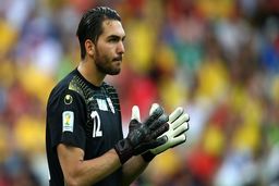 جدال عاشقانه آقای شماره یک در آزادی با پرسپولیس!

