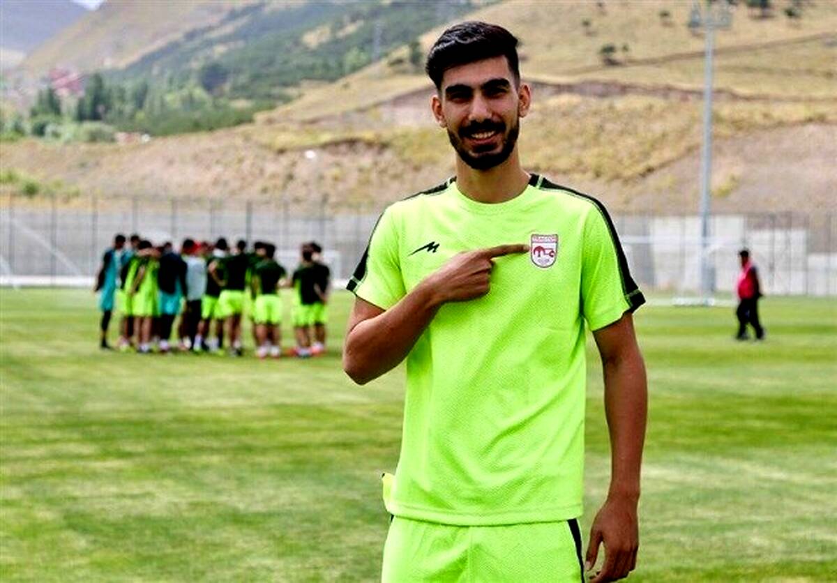 رضا شکاری: بخاطره ایرج عرب نتوانستم پرسپولیسی شوم

