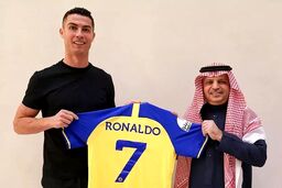 درآمد کریس رونالدو در سال 2023 چقدر است؟