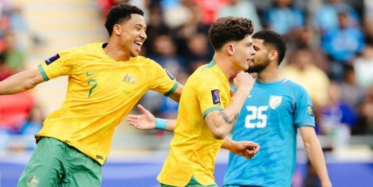 هندی ها فقط یک نیمه مقابل استرالیا دوام آوردند