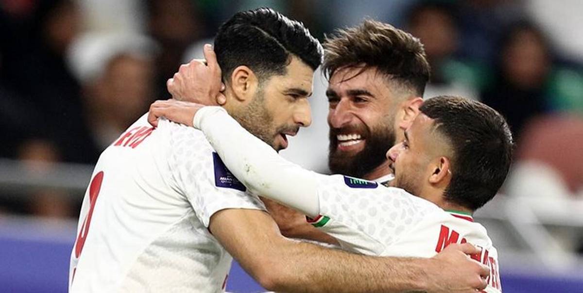 تیم منتخب هواداران آسیا با دو ایرانی + عکس